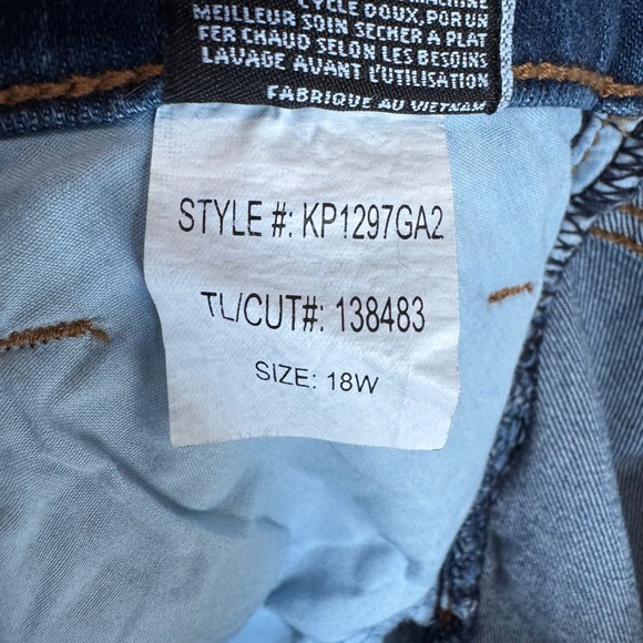 KUT From The Kloth Womens 18W Elizabeth Crop Jeans Blue Wash Straight Leg Denim - Picture 5 of 10